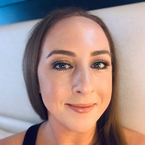 Meet your Posher, Lindsay